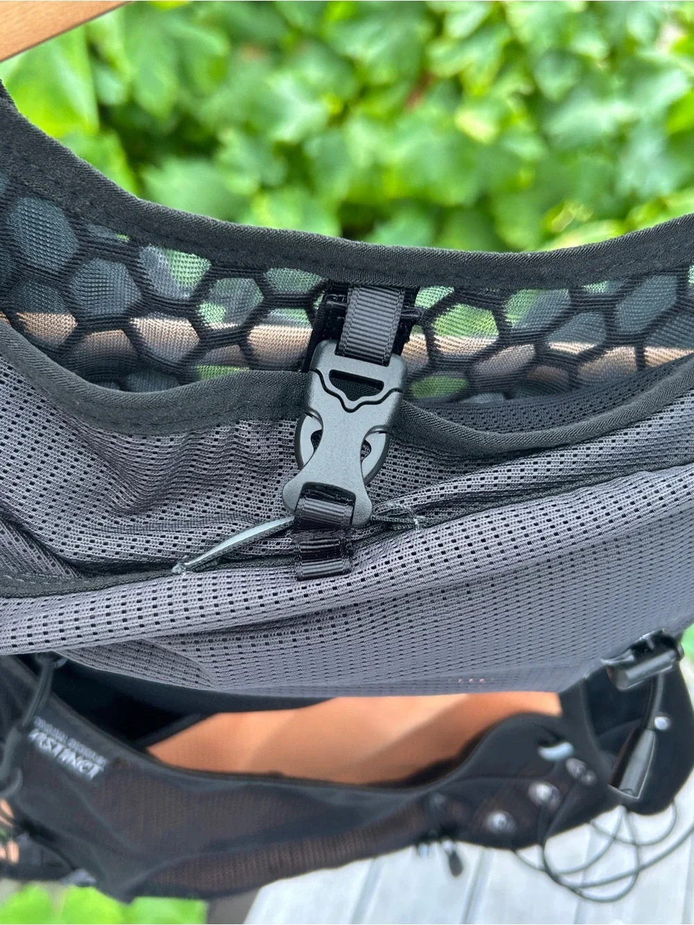 Deckers X Lab Running Vest/Pack for Hydration and Storage (New without tags)